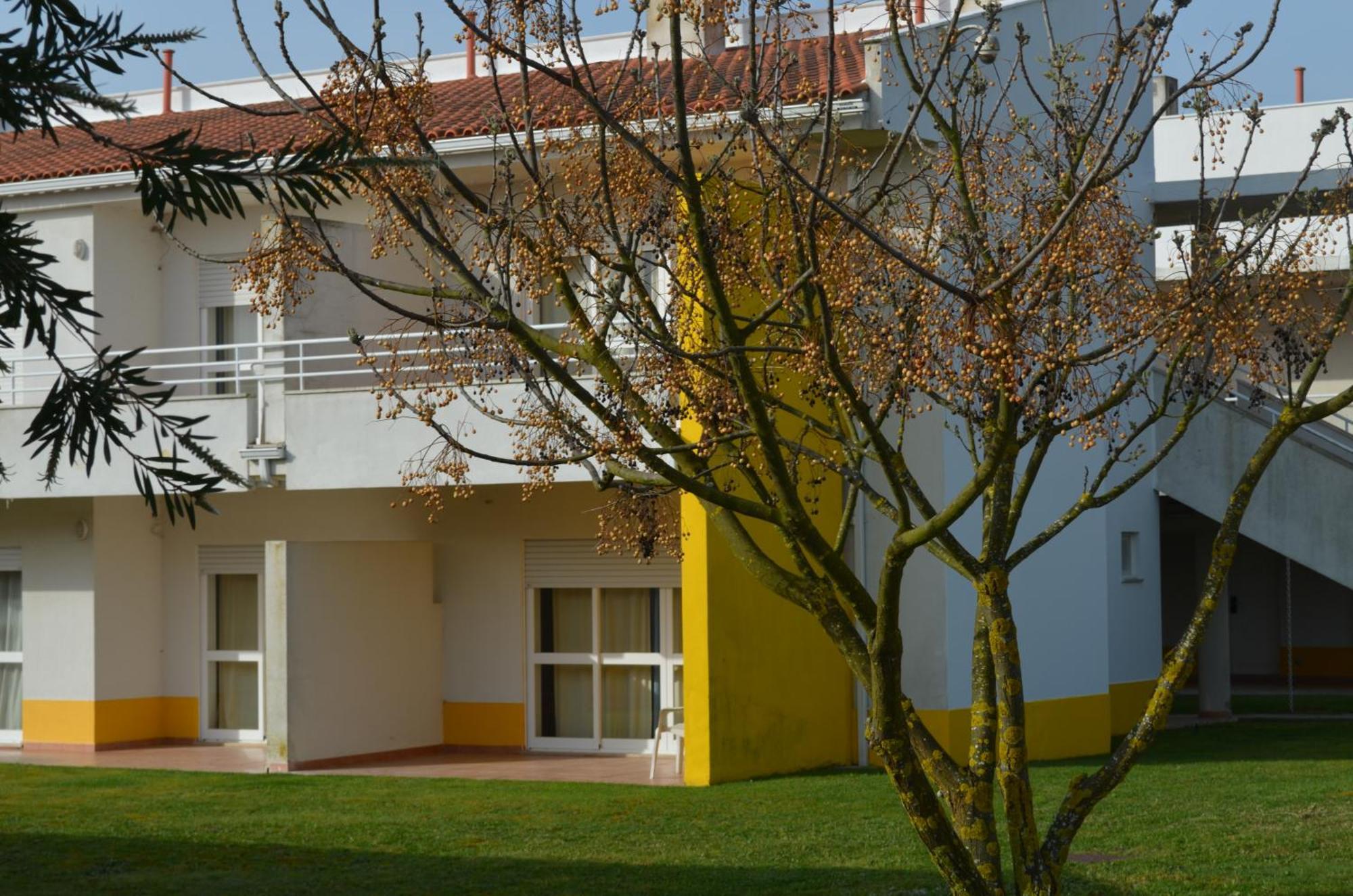 Aldeamento Turistico De Palmela Hotel Cajados Exterior photo
